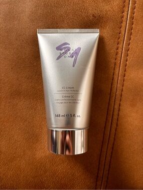 Monat Studio One CC Cream Leave In Perfector 148mL